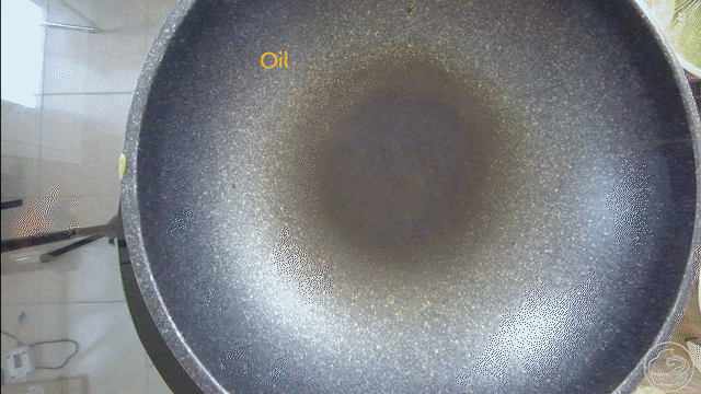 Cooking matcha crepes