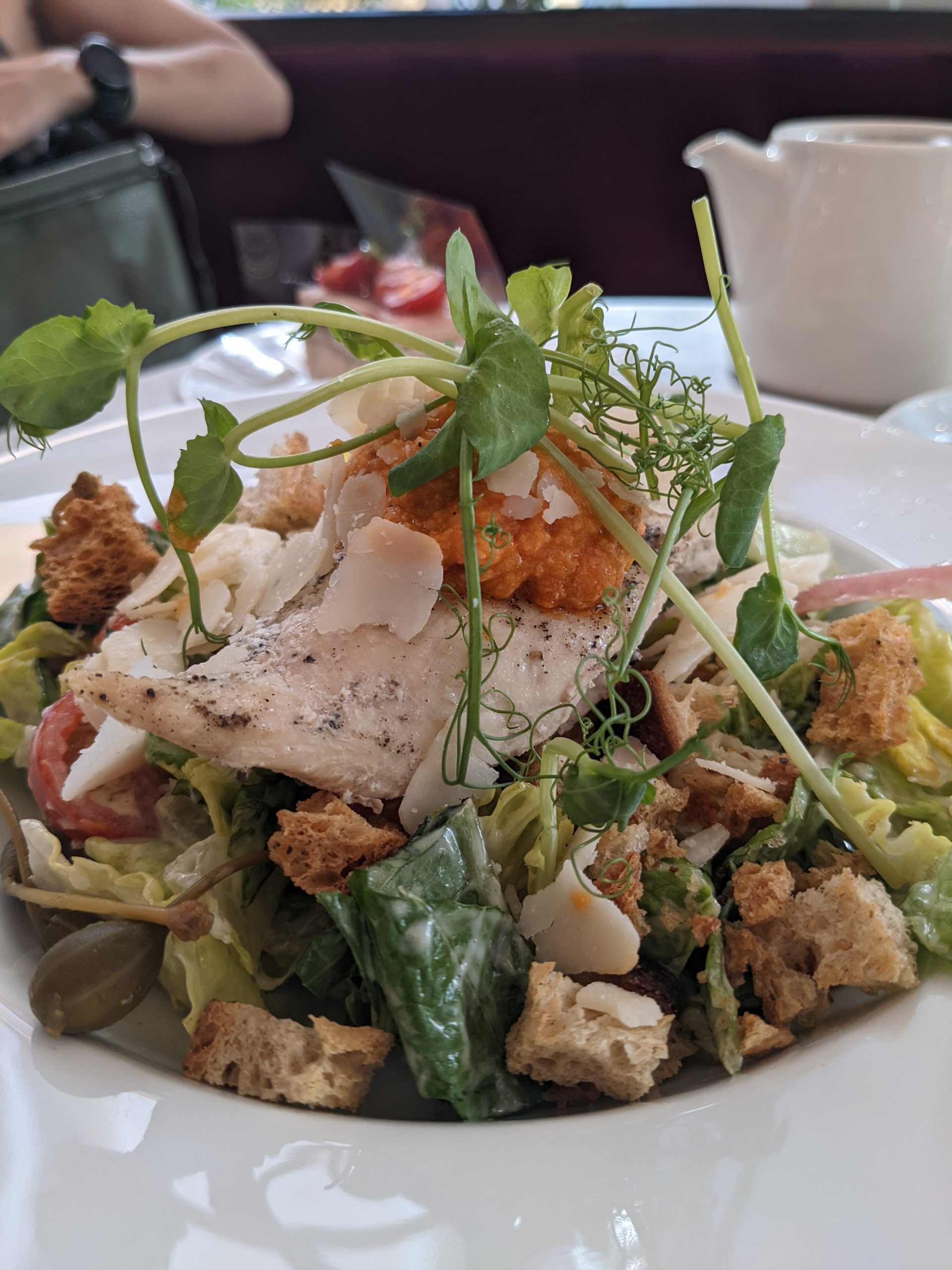 A salad sitting on a plate